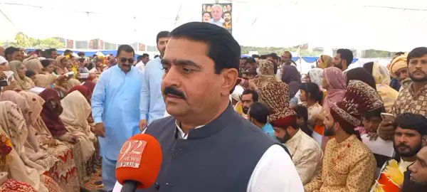 مریدکے کی ممتاز سماجی سیاسی شخصیت ٹکٹ ہولڈر  چوہدری ارشد ورک اور چوہدری انعام اللہ ورک برداران کی طرف سے یتیم مستحق گھرانوں کی اجتماعی شادیوں کی تقریب کے موقع پر سربراہ حاجی محمد یونس ٹرسٹ چوہدری ارشد ورک   کے تاثرات