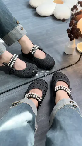 Sandal cantik, cute, nyaman, stylish, anti slip, ga expect harganya murmer bgtt😍 #slipon #sandalwanita #sandalselop #sandalwanitakekinian #sandalkekinian 
