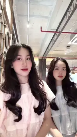 theo dòng sự kiện 👩🏻👩🏻 #fyp #viral #bestie #nguoiyeuchuasinhra #tuienne 