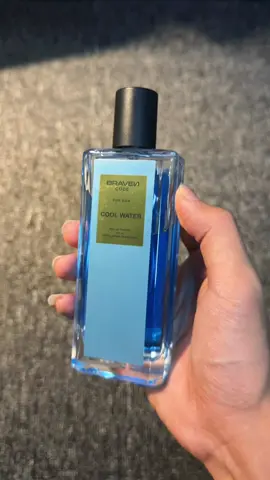 #parfumereccomended #parfum #parfumviral #parfumninggalinjejak #parfumcowoktahanlama 