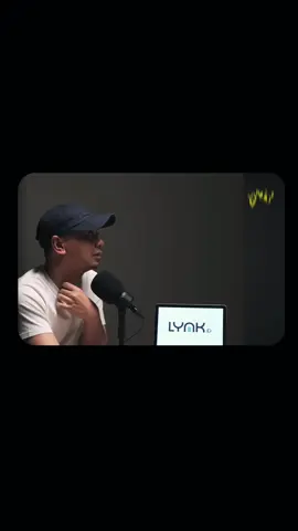 Corat Coret Aja Duluuu ~ Siapa Tauu Jadi Buku. source: suaraberkelas #radityadika  #suaraberkelas 