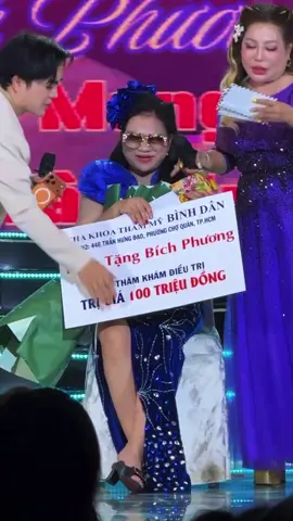 Bất Ngờ Bích Phương Được Tặng 100tr #fyp #xuhuong 