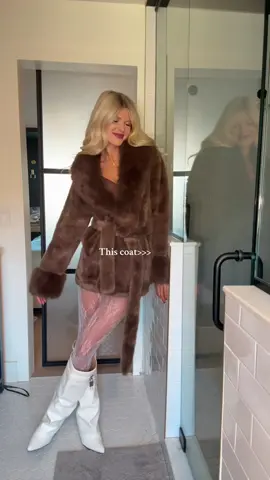 This coat is my new obsession #tiktokshopblackfriday #newfunpicks 