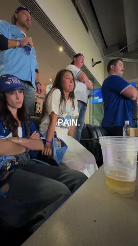 I’m going to cry all over again #WorldSeries #toronto #bluejays 