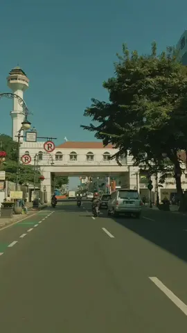 suasana kota bandung yang sangat damai #tempatviralbandung #estetik #bandunghits #braga #videocinematic 