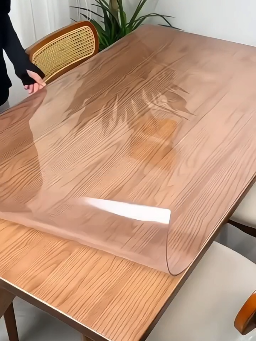 TRẢI BÀN TRONG SUỐT BẰNG NHỰA PVC #giadungthongminh #dogiadung #giadungtienich #khantraiban #khantraibanchongtham 