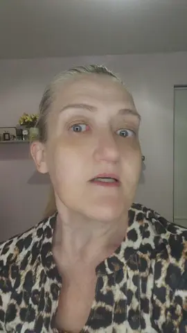 Sunday Glam up i used mostly drugstore makeup today..  @loréal paris usa @Morphe Cosmetics @Kylie Cosmetics @RMS Beauty #glammakeup #makeuplovers #makeup #grwm #funmakeup 