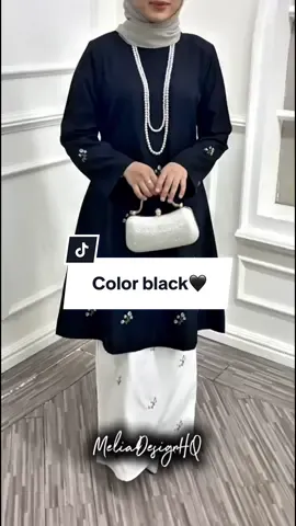 Jom guys beli ramai” baju kita ni🖤#fashion #kurungviral #tiktoklive #colourbajuraya2026 #bajuraya2026 