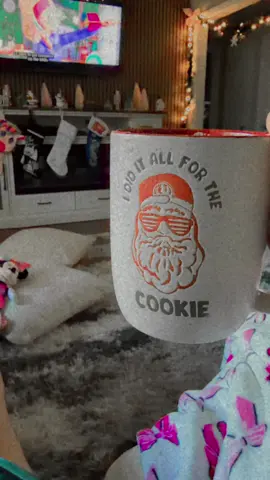 And that’s literal I did it all for the cookie !!! ##cookie##early##fyp##llorar