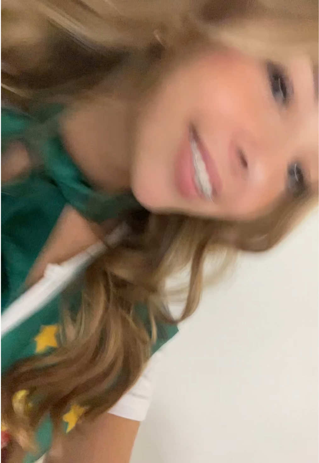 who wants a cookie #girlscout