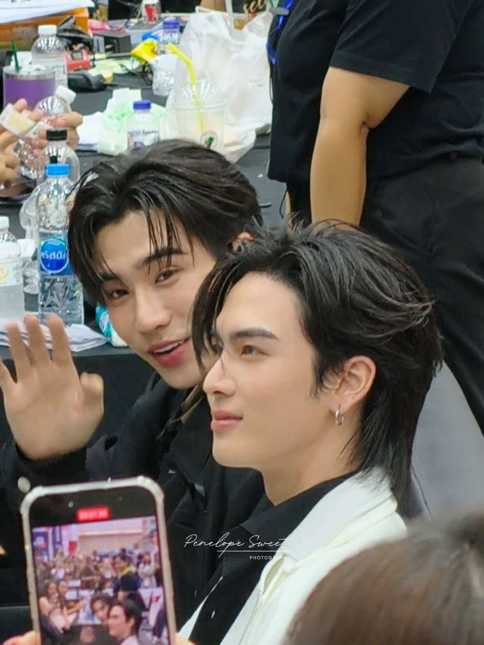 หลังเวทีชีเสิร์ฟฉ่ำ เพิร์ธแซนต้า @petmartfair2025 02.11.25