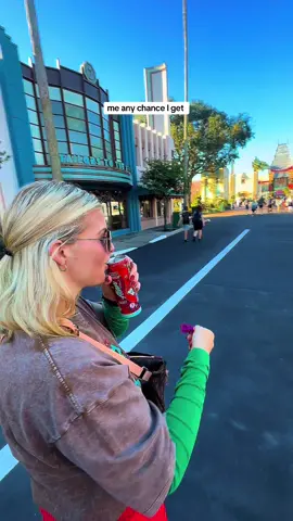 Everyyyyy day! @Alani Nutrition #alaninu #alani #energy #contentcreator #travelvlog 