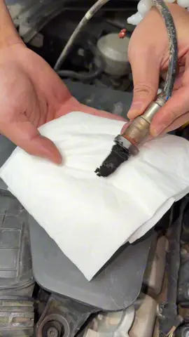 Filtering carbon deposits can eliminate warning lights, extend car life, and save on repair costs!#drivingtips #car #tiktokshopblackfriday #cars #cartiktok 