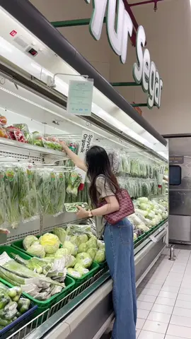 pov: ditemenin suami belanja 🤭