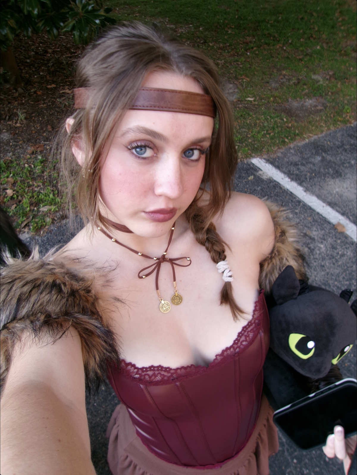 🖤⚔️Will the Halloween posts ever end? Answer unclear. #toothless #howtotrainyourdragon #halloween #costumeideas #astrid 