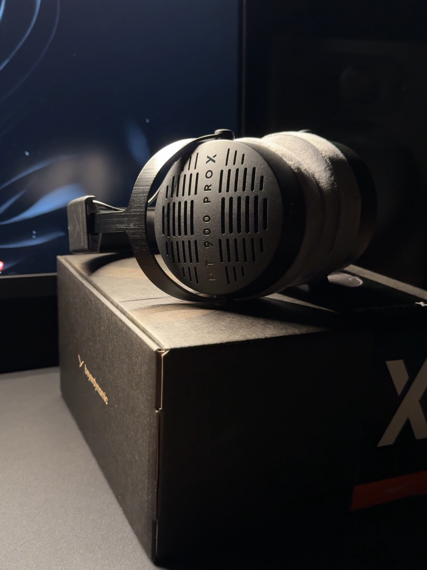 Beyerdynamic DT 900 PRO X! One of the best Studio Headphones for $240 #Tech #techtok #review #unboxings #beyerdynamic #dt900 #studioheaphones #pcsetup