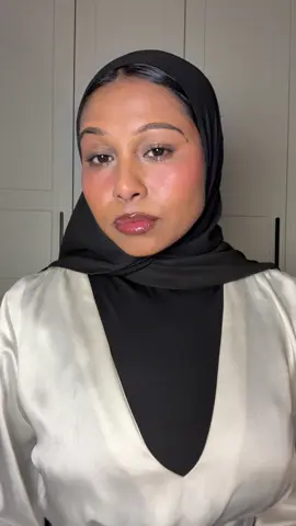 Full(ish) face of @Huda Beauty products 🩷🩷🩷🩷 Which product should I get next?? #hudabeauty #hudabeautyeasybake #easyblur #makeuptutorial #MakeupRoutine 