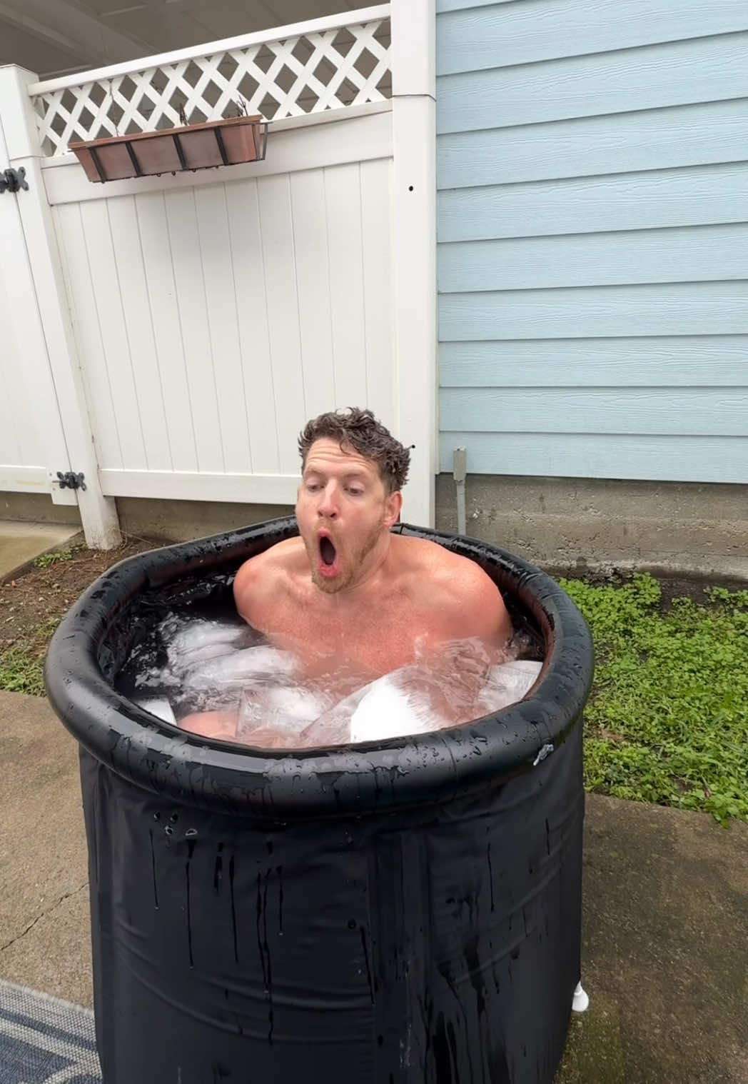 Ice baths feel so good 😭🥹