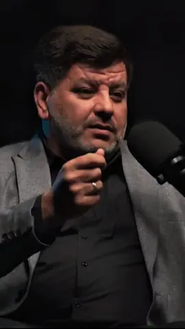 أَنا مَن ماتَ وَمَن ماتَ أَنا لَقِيَ المَوتَ كِلانا مَرَّتَين 🖋️احمد شوقي  🎙️ @أنس الدغيم  #شعر #فصحى #قصيد #اكسبلور  #creatorsearchinsights 