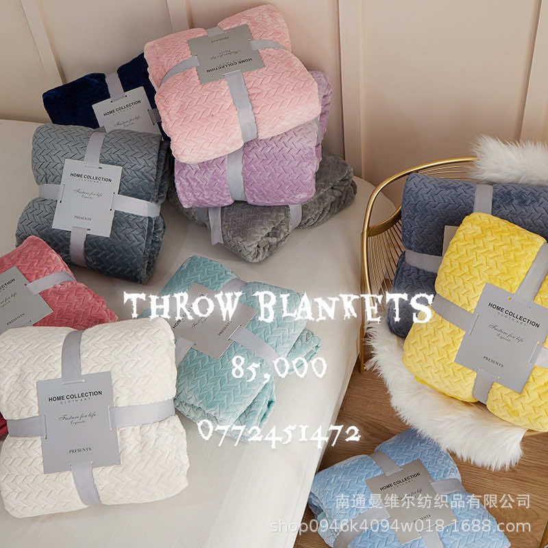 Light throw blankets available in different colors and designs at 85,000/= #fyp #fleeceblanket 
