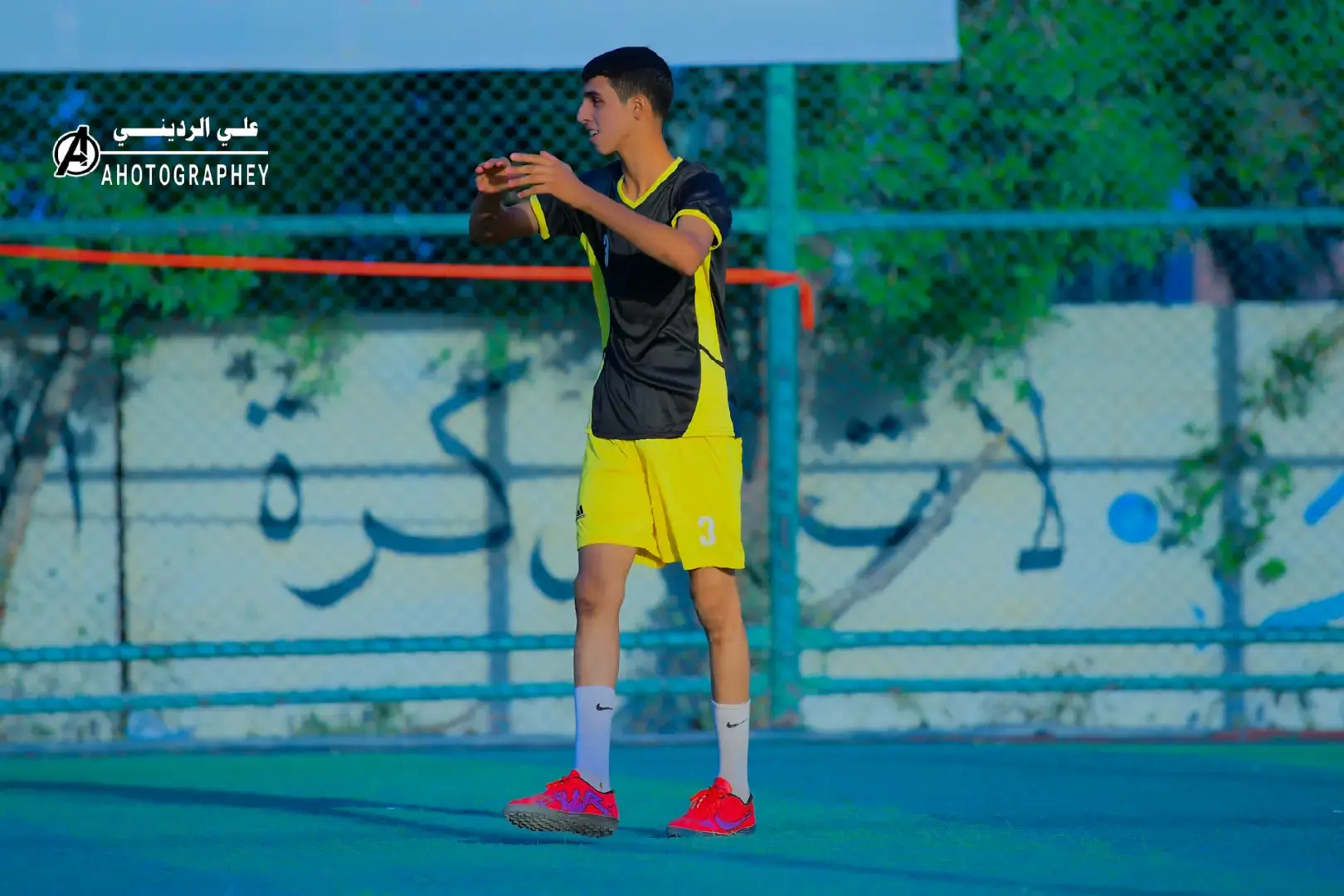 قاتل اجل الشعار فقط 🤪 جبت عمري كلف ضحك على غمان 🤷🏻‍♀️ @حـمـوديـ🇫🇷¹↻˹  @حـر🫶🏼  @كاظم داود  @صـہﻟـوحہﻲ 🌹🍁  @ياسر علي /  Yasser Ali 