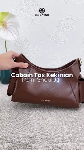 Tas yang lagi hits nih, sayang banget kalo gak dicheckout😍🥰. #fyp #lokalbrand #taswanita #gajiansale #promo 