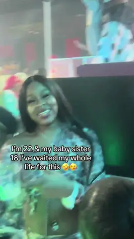 🤣🤣🤣🤣 the baby is outside now🤣