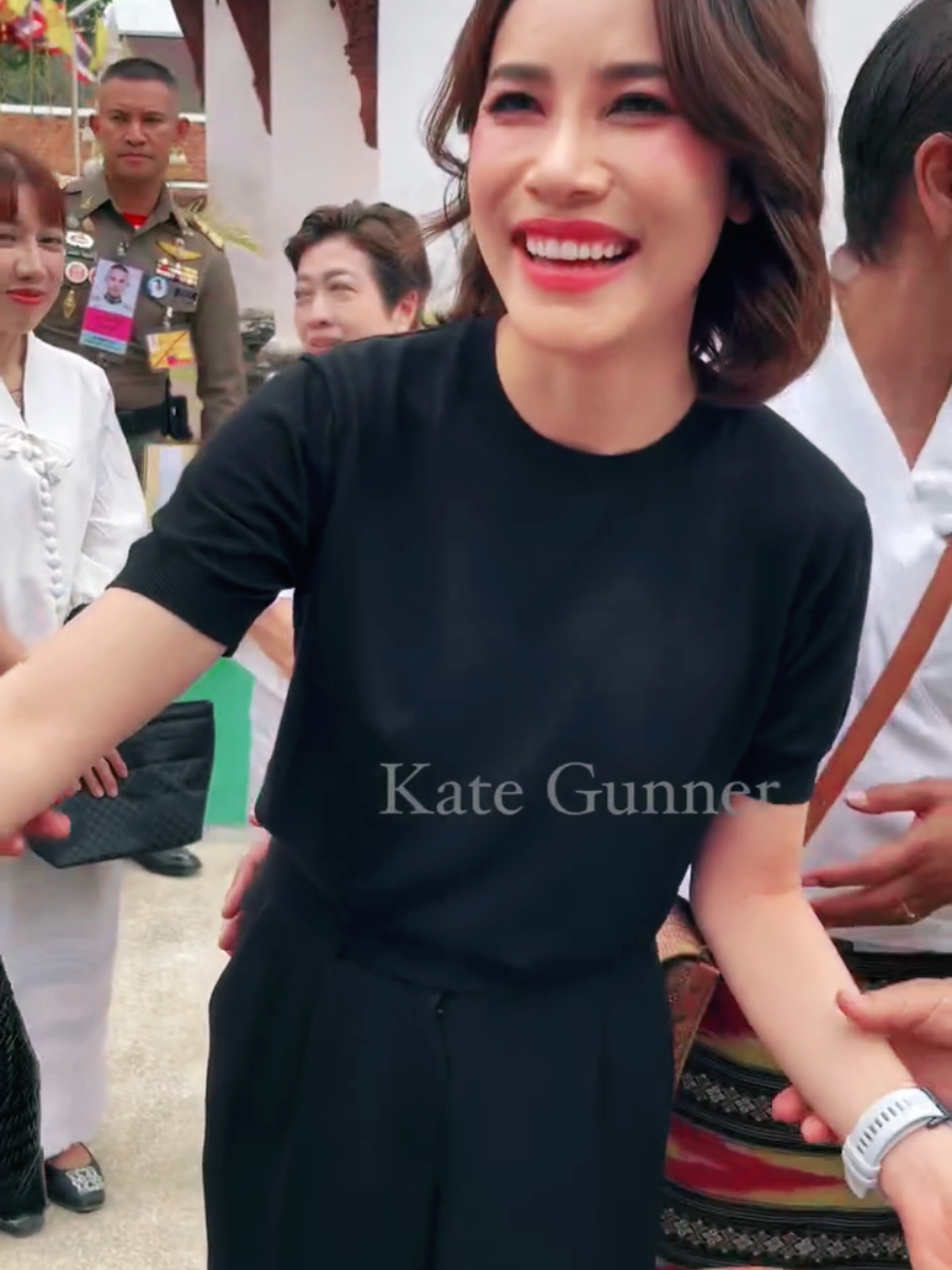 #คนงามๆต้องงามคู่ความเด่นดี  #เจ้าคุณพระสินีนาถในรัชกาลที่10💛💙  #ด้อมเจ้าคุณพระคนงาม  #fcเจ้าคุณพระสินีนาถ  #เจ้าคุณพระสินีนาถพิลาสกัลยาณี 