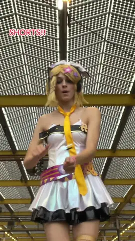 #coslay #comiccon #viral #musedashrin #vocaloid 