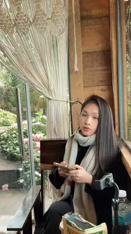 Lỡ nghe thì hông có được buồn đó hả .  🥹 #canhdepdalat #dulichdalat #coffeedalat #happyhilldalat #dalatdidau 