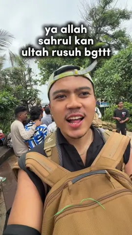 ulangtahun kaya demo sampe polisi turun begini