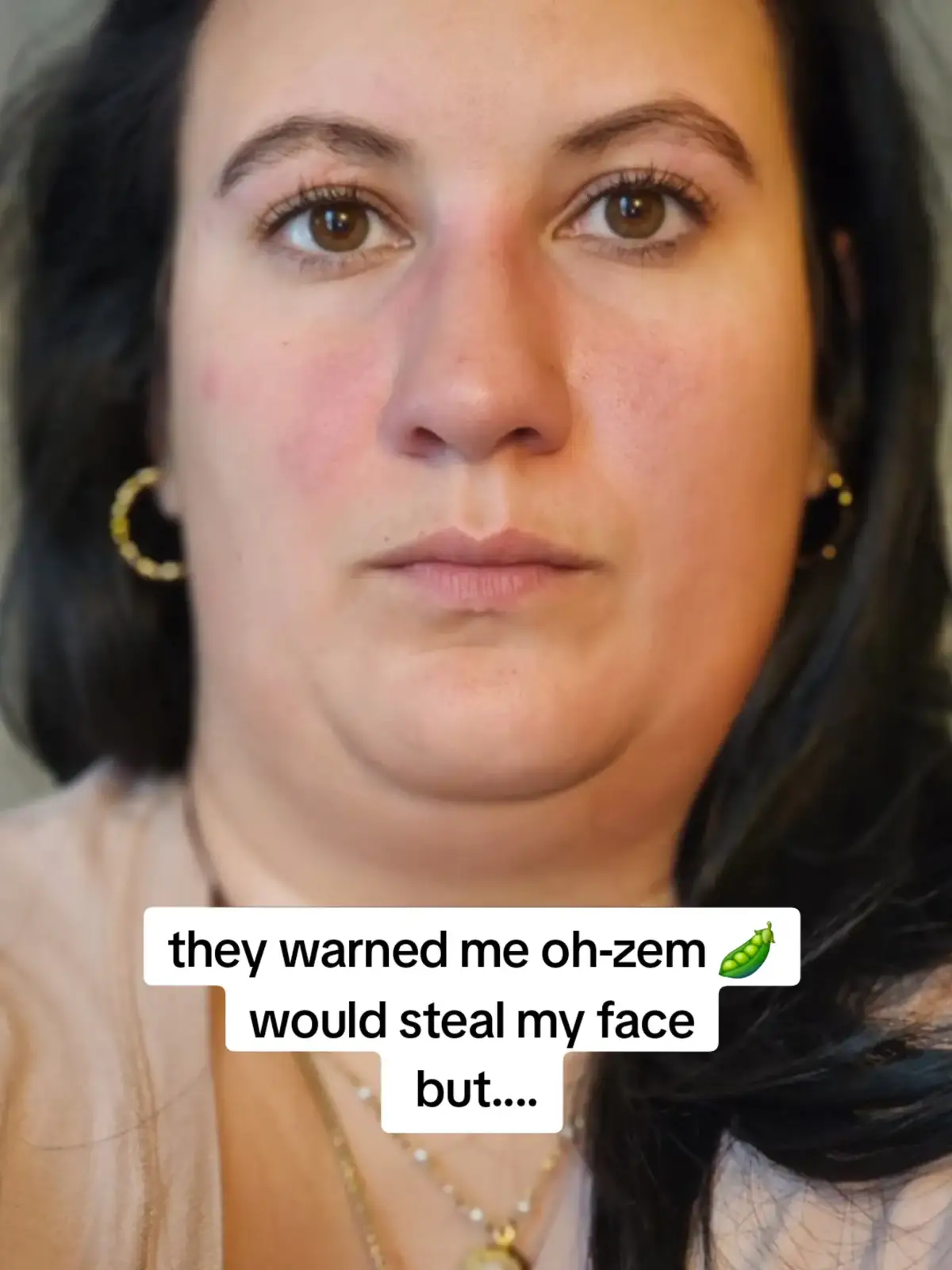 APB 🚨 my second chin is MISSING! 