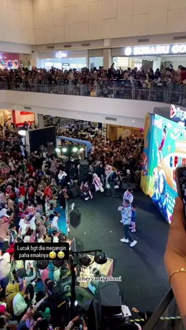 Yaallah teteeeh🤏🤣😭 #fypシ゚ #fyp #nagitaslavina #cipung #lily 