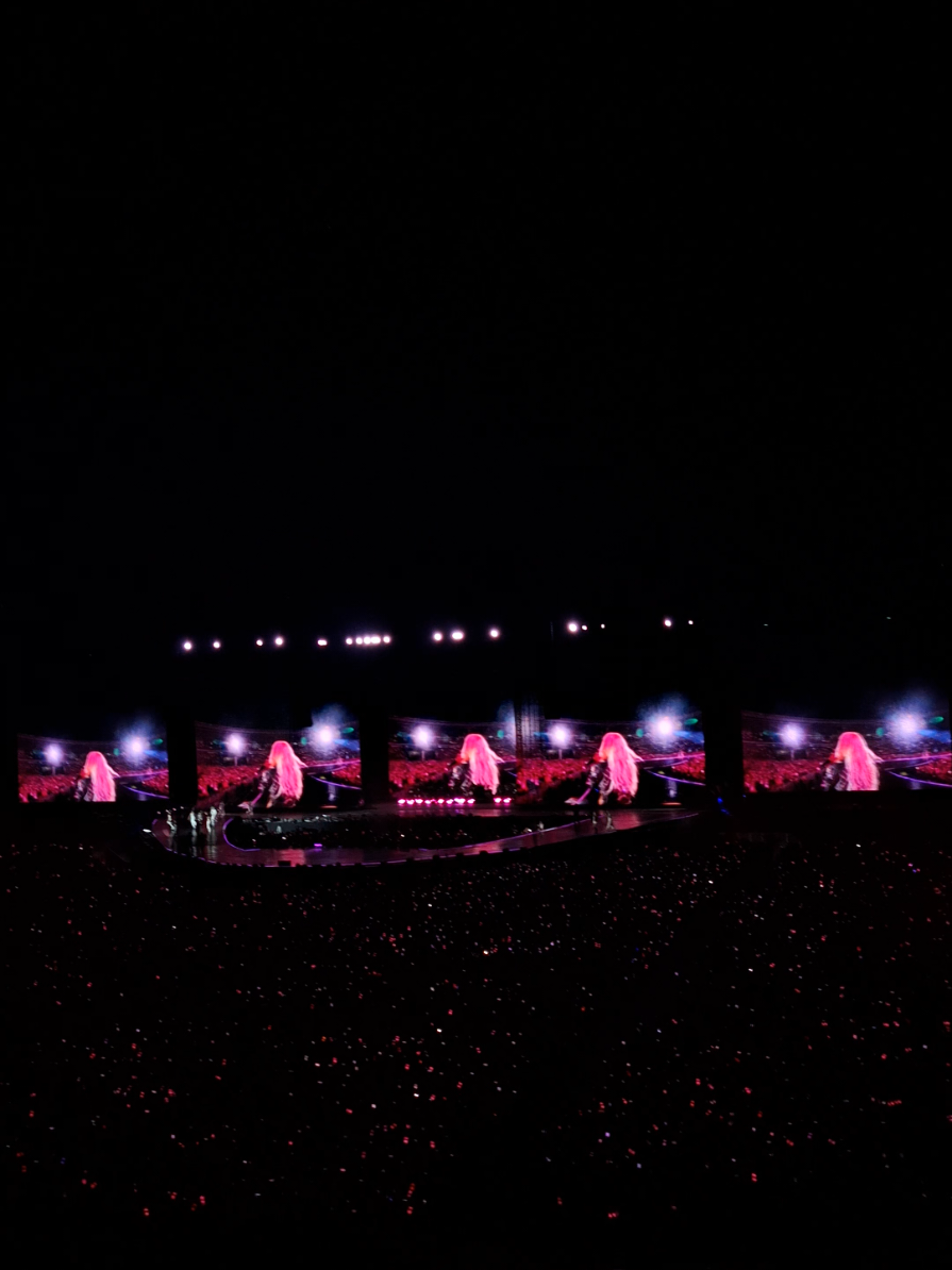 Rose Apt DEADLINE Jakarta day 2 #deadlinejakarta #blackpinkjakarta #blackpinkdeadlinejakartaday2 #blackpinkdeadlinejakarta 