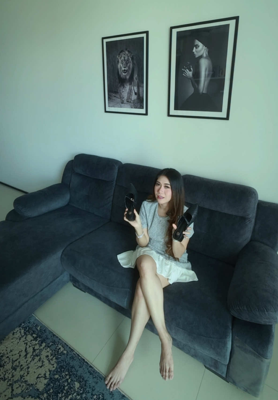 Semua kasut ada dekat Shop33. Check out banyak new arrivals dekat #GetReadyWithShop33FashionFri-day #GetReadyWithShopee #GRWS #FashionFridays #GRWS 