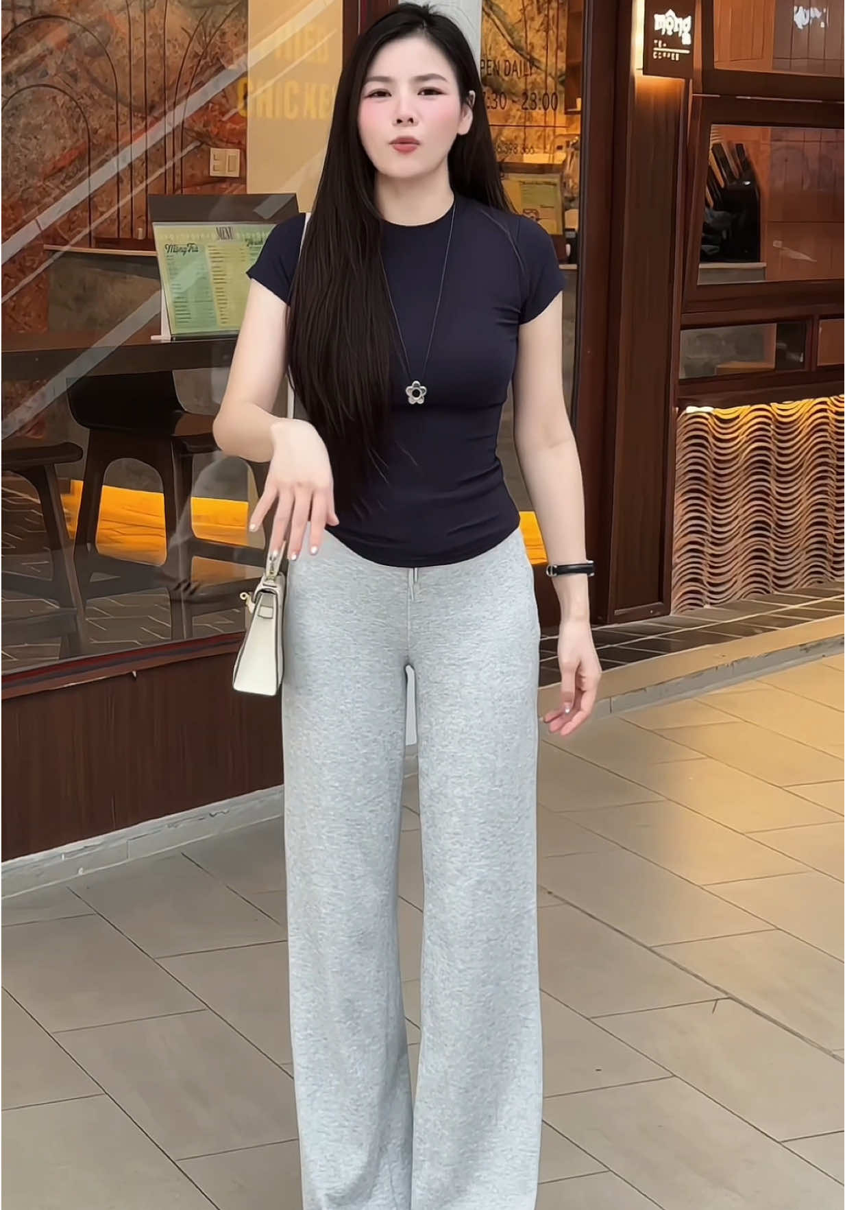 Quần nỉ suông nữ hack dáng, quầng suông rộng cạp cao, quần nỉ ống rộng #quansuong #quanongrong #quancapcao #quanni #quanongrong 