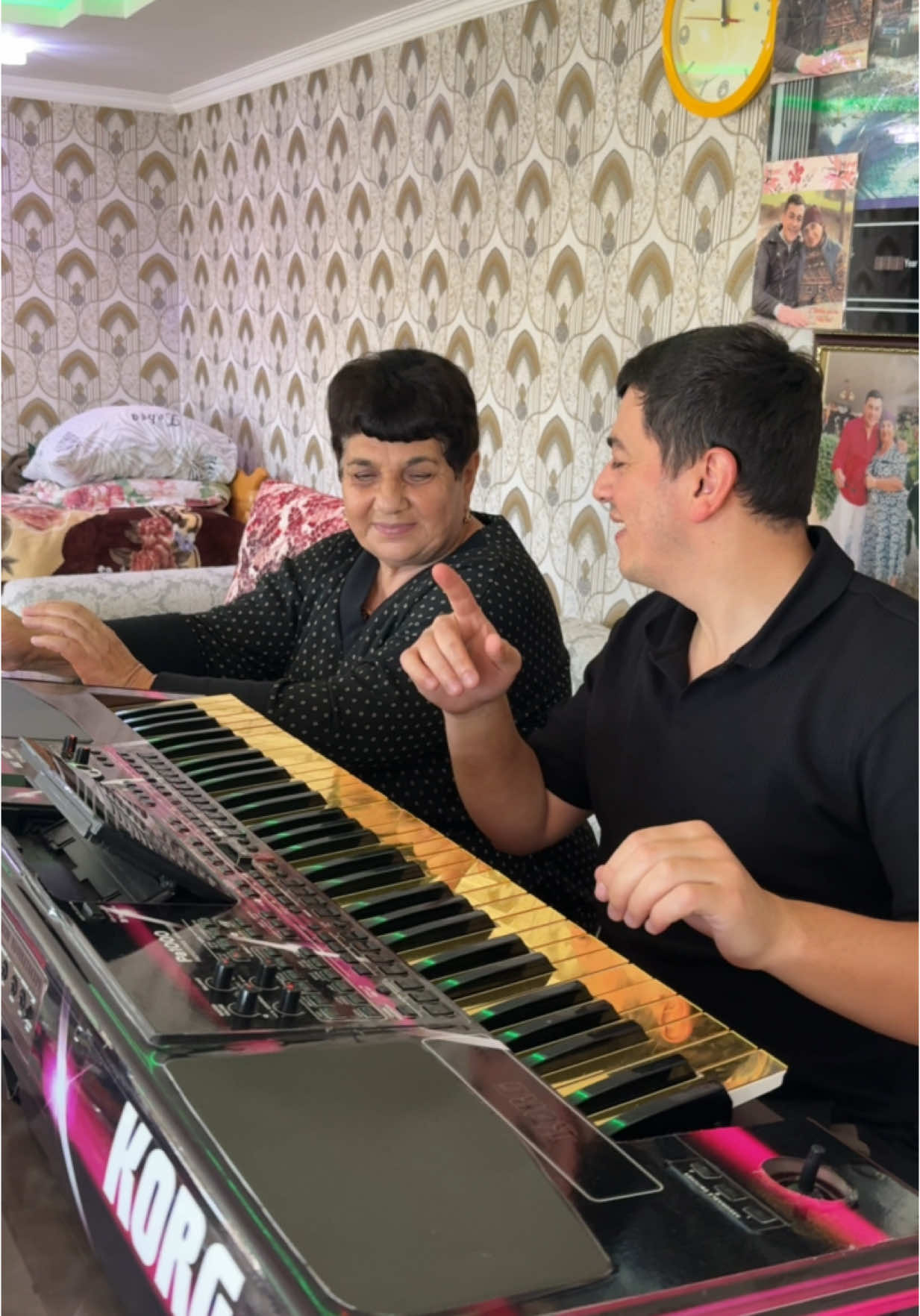 Мама очень любит это музыку ❤️ Дай Аллах всем матерям здоровья и Долгих лет жизни Амин 🤲🏼❤️