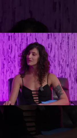 ✅Залимхан Юсупов сыграл на своей гитаре для Виктории! 😀😀😀 ПОДПИШИСЬ НА PRO MMA NEWS TG 💬  VK🟦 INSTA 📷 TIKTOK 📹MAX 🇷🇺