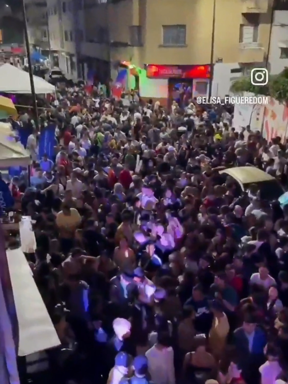 En Venezuela todo está bien 🤔🤔🤔🤔🤔🇺🇲🇻🇪🇺🇲🇻🇪🇺🇲 #shorts #videoviral   #viralvideos   #estadosunidos🇺🇸        #tecnologia 