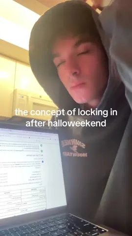 it’s french too like oui gotta go #halloweekened #helpmeidontwanttotakethis #halloween 