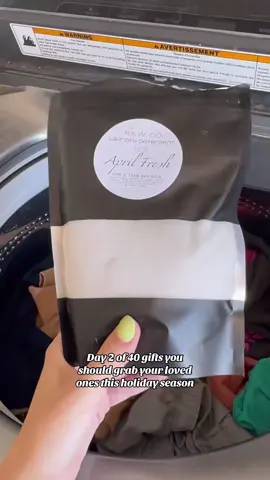 Who’s putting this on their Christmas wish list this year? 🎄🎅🏼