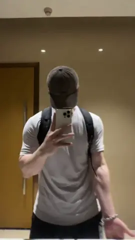 Knock knock who is there #😍😍😍 #muscle #man 