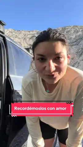 Hoy es un gran día para alegrarnos, amar y recordar todas esas personas que ya no están pero que gracias a ellas estamos aquí y somos lo que somos #diademuertos 