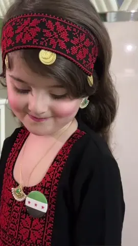 شنو هل القمر الطالع🌙♥️ماشاءالله تبارك الرحمن قمرنـآ..#اكسبلور #ساجدة_عبيـد😂💃💞 #ماشاءالله_تبارك_الله_اذكروا_الله 