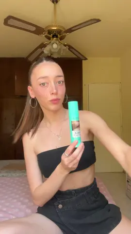 Clean look sin entradas 🤍  Magic Retouch es mi tip viral para un acabado impecable y natural 💁🏼‍♀️✨ #LorealParis #magicretouchfm #Hair @For_Me @L’Oréal Paris 