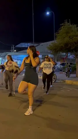 anahi #paratiiiiiiiiiiiiiiiiiiiiiiiiiiiiiii #bastoneras #anahi 