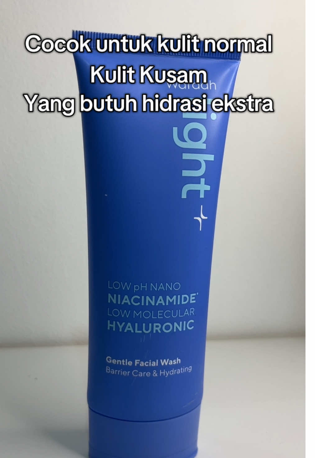 Facial wash mantul #wardah #facialwashwardah #wardahfacialwash #wardahskincare #niacinamide 
