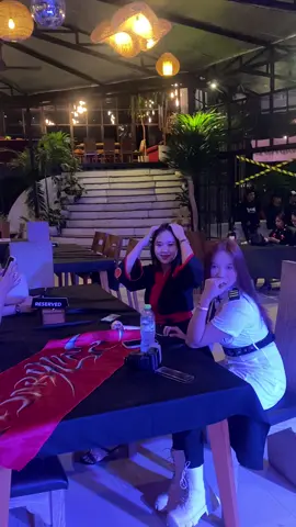 Dikawal Kaka cantik pakai costum polisi dan akatsuki #costum #halloween #akatsuki 