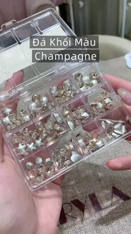 Đá khối sáng lắm nhaaa😍 #MaiThuHiennailroom #xuhuong #nail #viral #foryou 