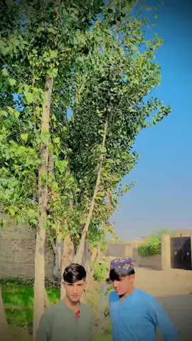 sar Jara wam muj pa yarano @NAقEEB آفریدی 